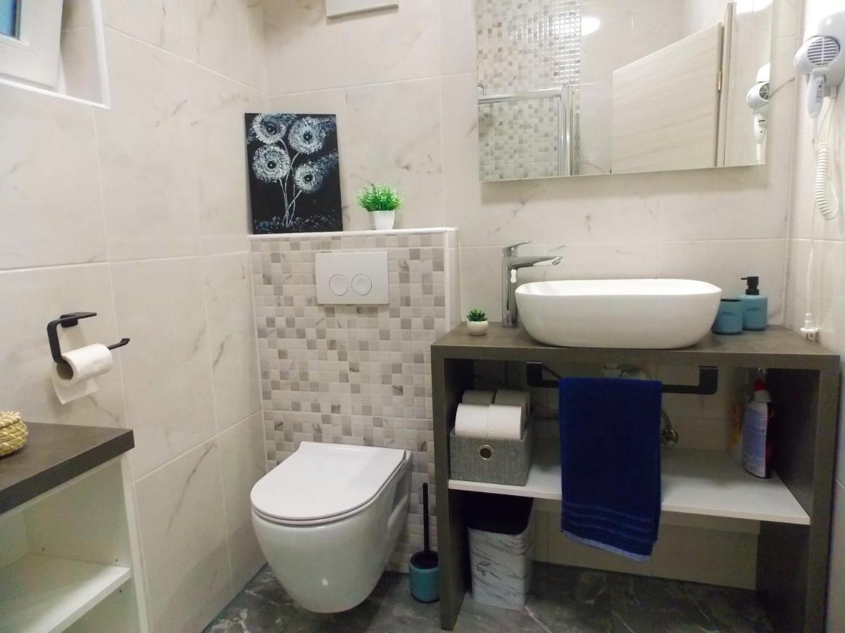 Apartman Bamboo Nin Esterno foto