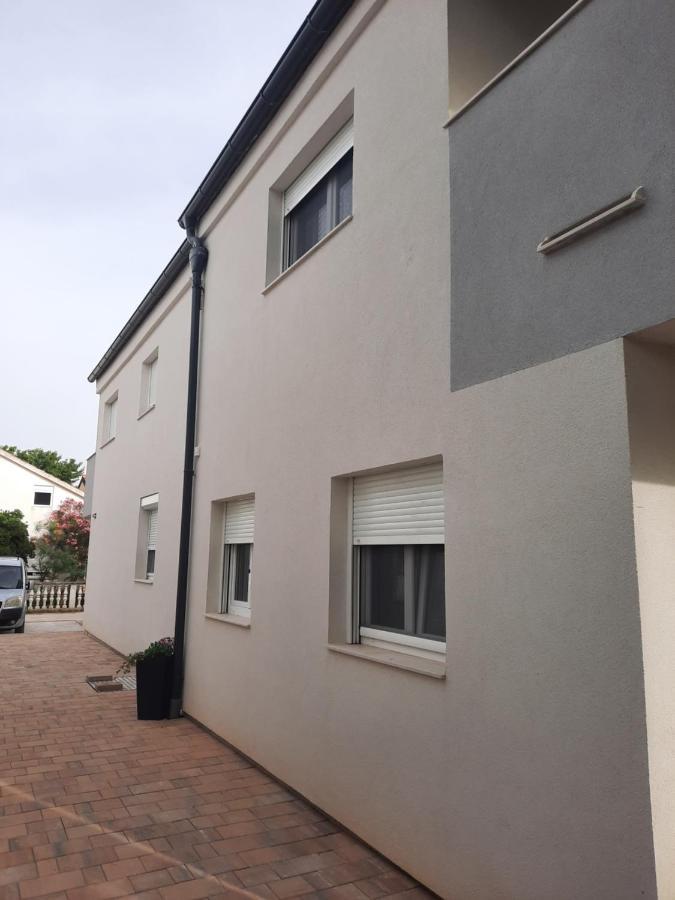 Apartman Bamboo Nin Esterno foto